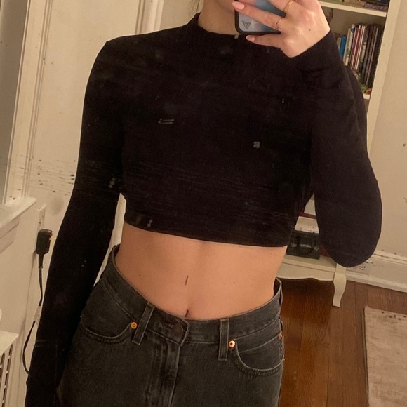 Adika open back crop top - Picture 6 of 6